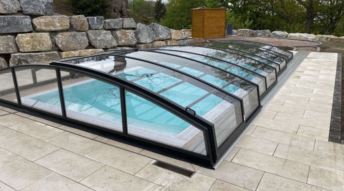 Finalny wygląd basenu z zadaszeniem